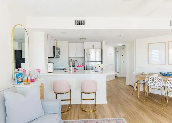 Apartment Newly Renovated Oceanfront Family Fun 2b 2b Gulf Shores