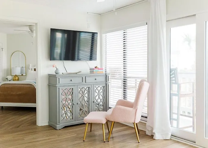 Apartment Newly Renovated Oceanfront Family Fun 2b 2b Gulf Shores