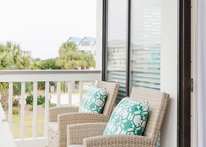 Newly Renovated Oceanfront Family Fun 2b 2b Gulf Shores